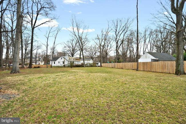 7705 Schelhorn Road Alexandria, VA 22306 - Photo 27 of 29 Exterior (Rear)