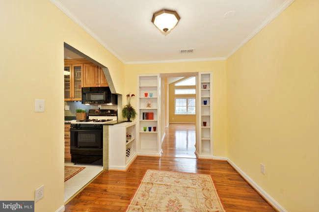 7705 Schelhorn Road Alexandria, VA 22306 - Photo 10 of 29 Dining Room