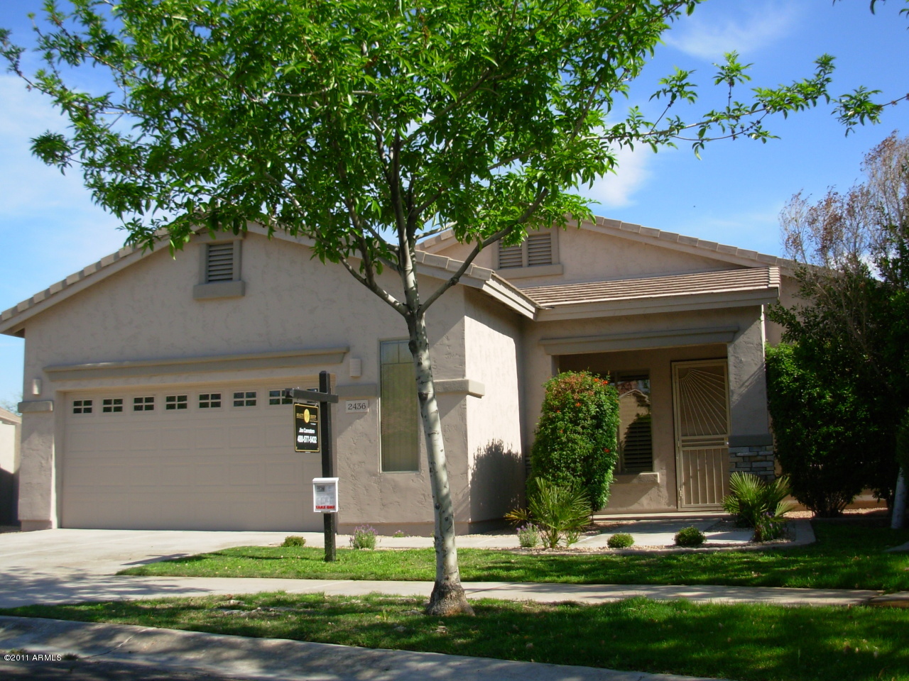 2436 East Darrel Road Phoenix, AZ 85042 - Photo 1 of 22 exterior