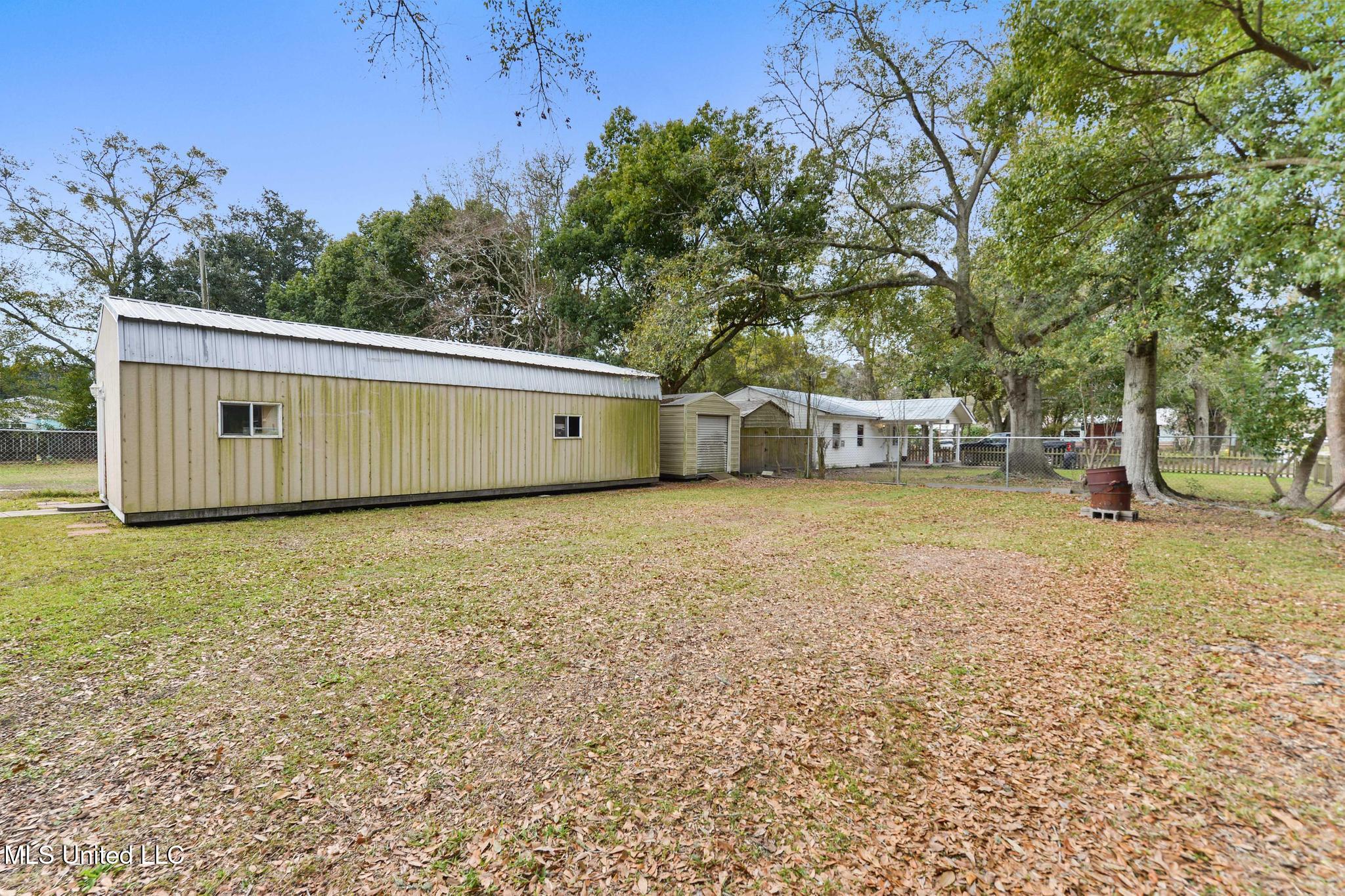 1705 14th Street Pascagoula, MS 39567 - Photo 24 of 36 024