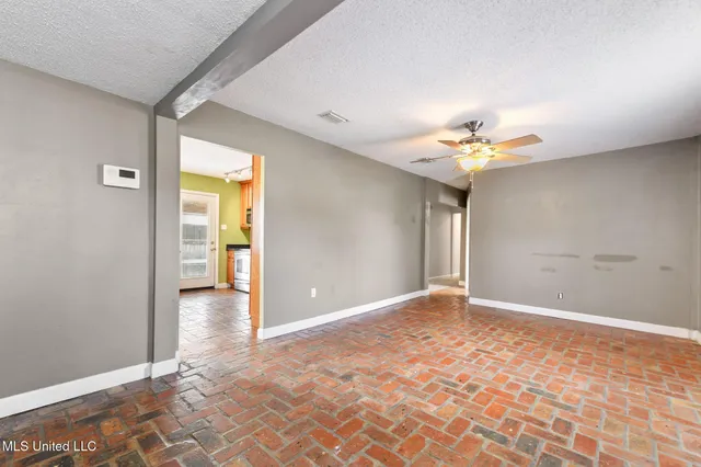 $185,000 | 1705 14th Street, Pascagoula, MS 39567