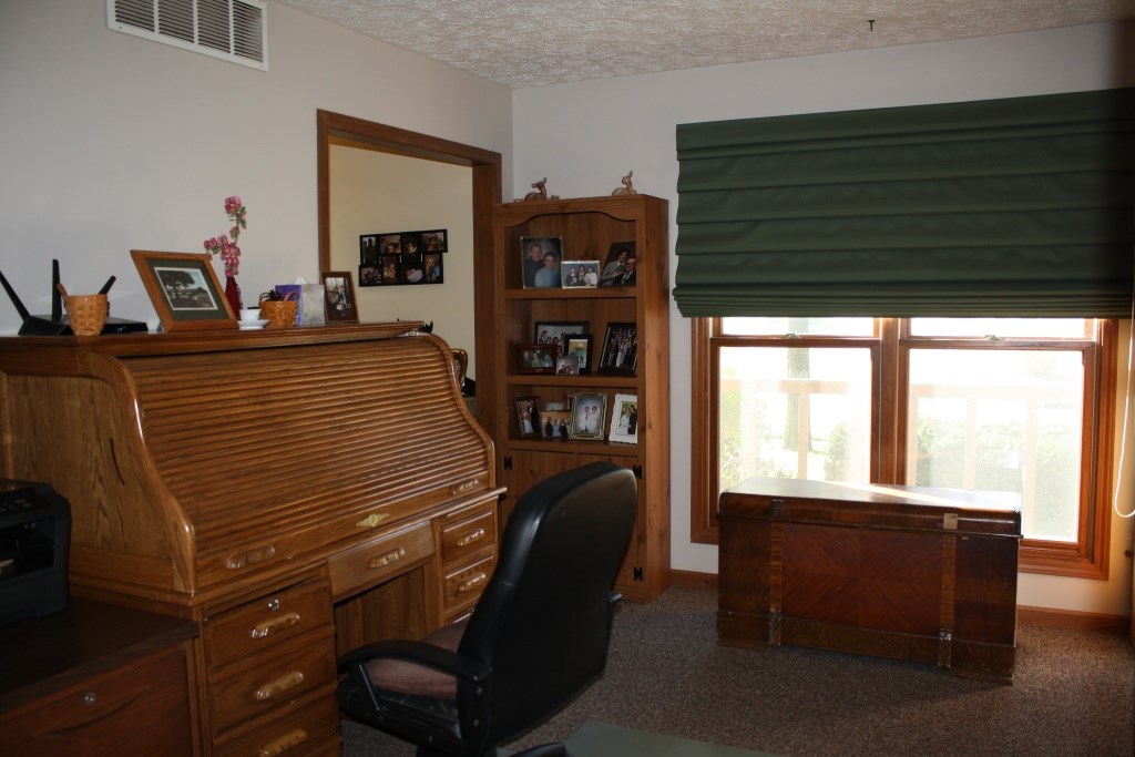 3717 John Adams Road Lafayette, IN 47909 - Photo 6 of 35 Gallery Image 6