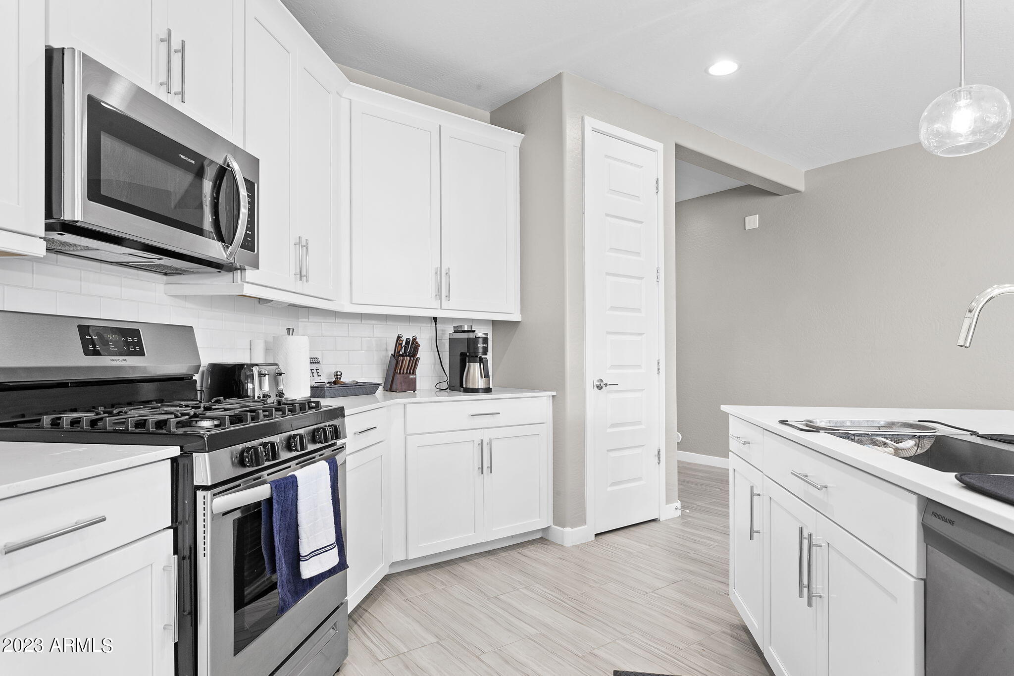 12356 East Soloman Road Gold Canyon, AZ 85118 - Photo 12 of 53 Kitchen