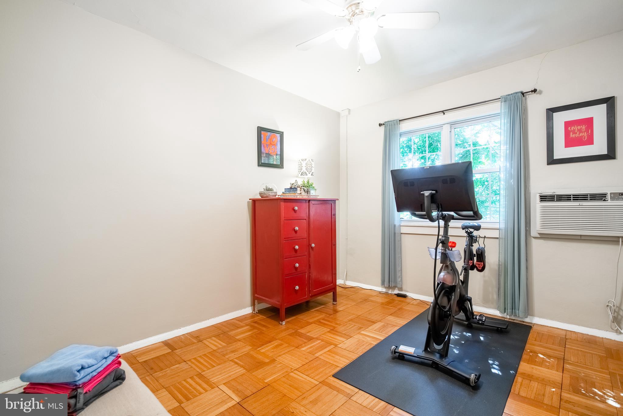 3228 Gunston Road Alexandria, VA 22302 - Photo 23 of 28 Gallery Image 23