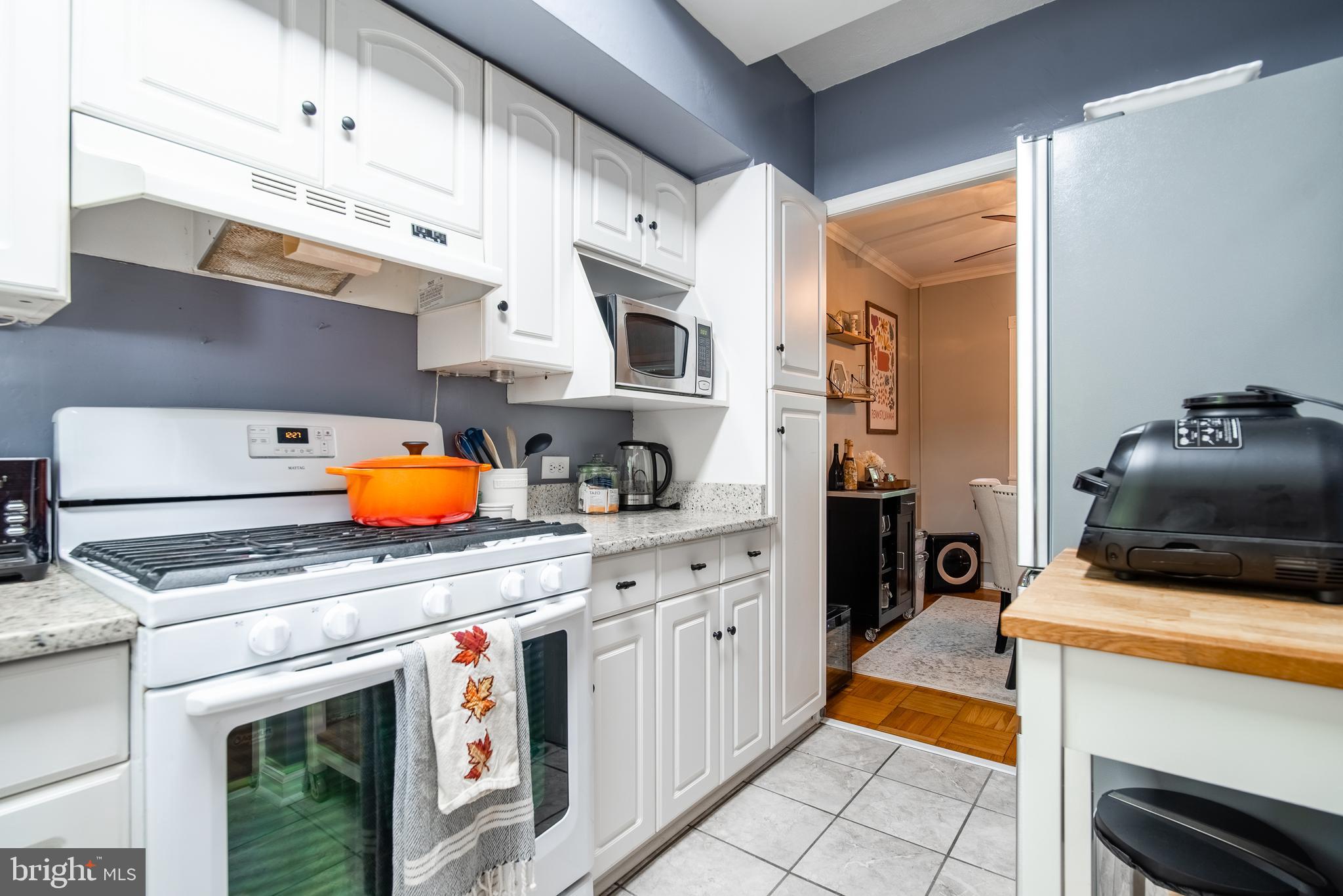 3228 Gunston Road Alexandria, VA 22302 - Photo 9 of 28 Gallery Image 9