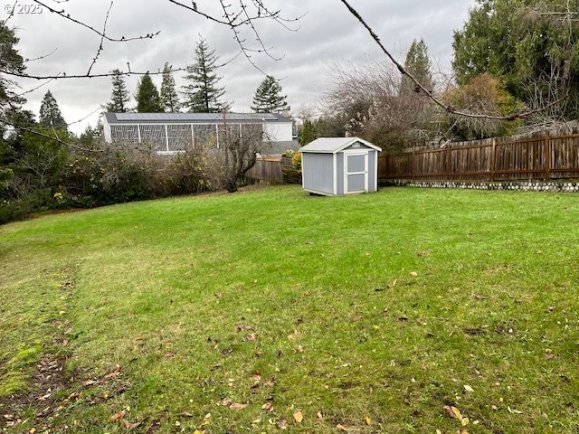 4729 Southwest 31st Drive Portland, OR 97239 - Photo 4 of 28