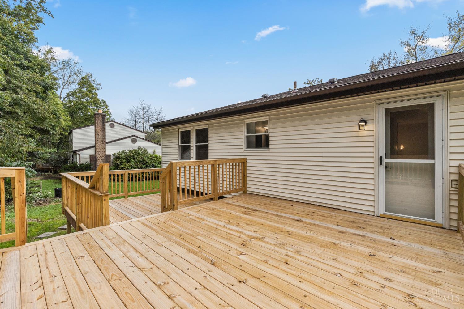 2618 Hunt Road Reading, OH 45236 - Photo 6 of 34 Gallery Image 6