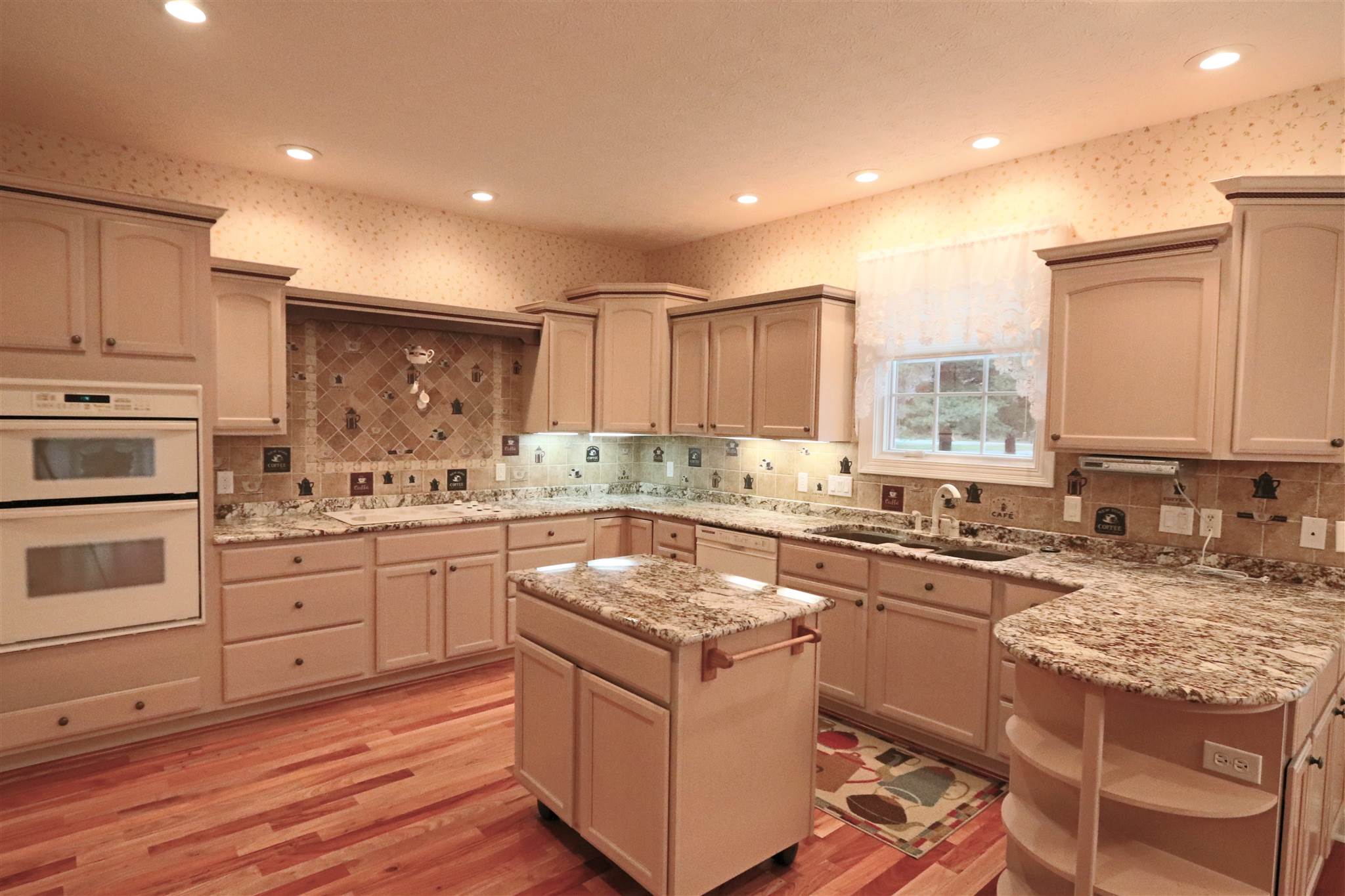 1412 Indian Hills Road Monticello, IN 47960 - Photo 12 of 35