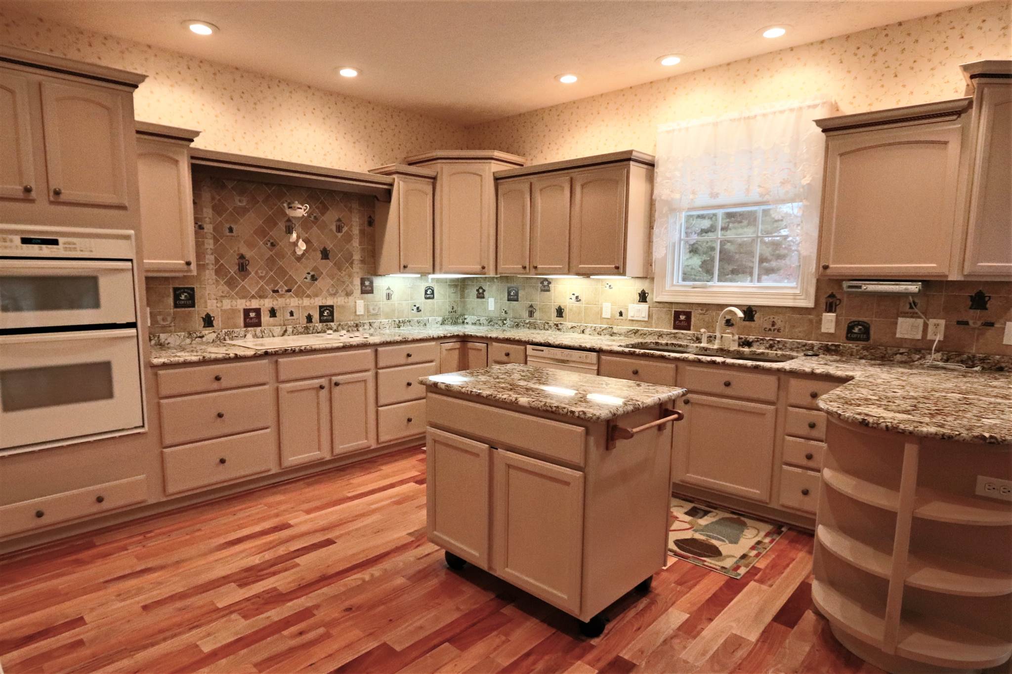 1412 Indian Hills Road Monticello, IN 47960 - Photo 14 of 35