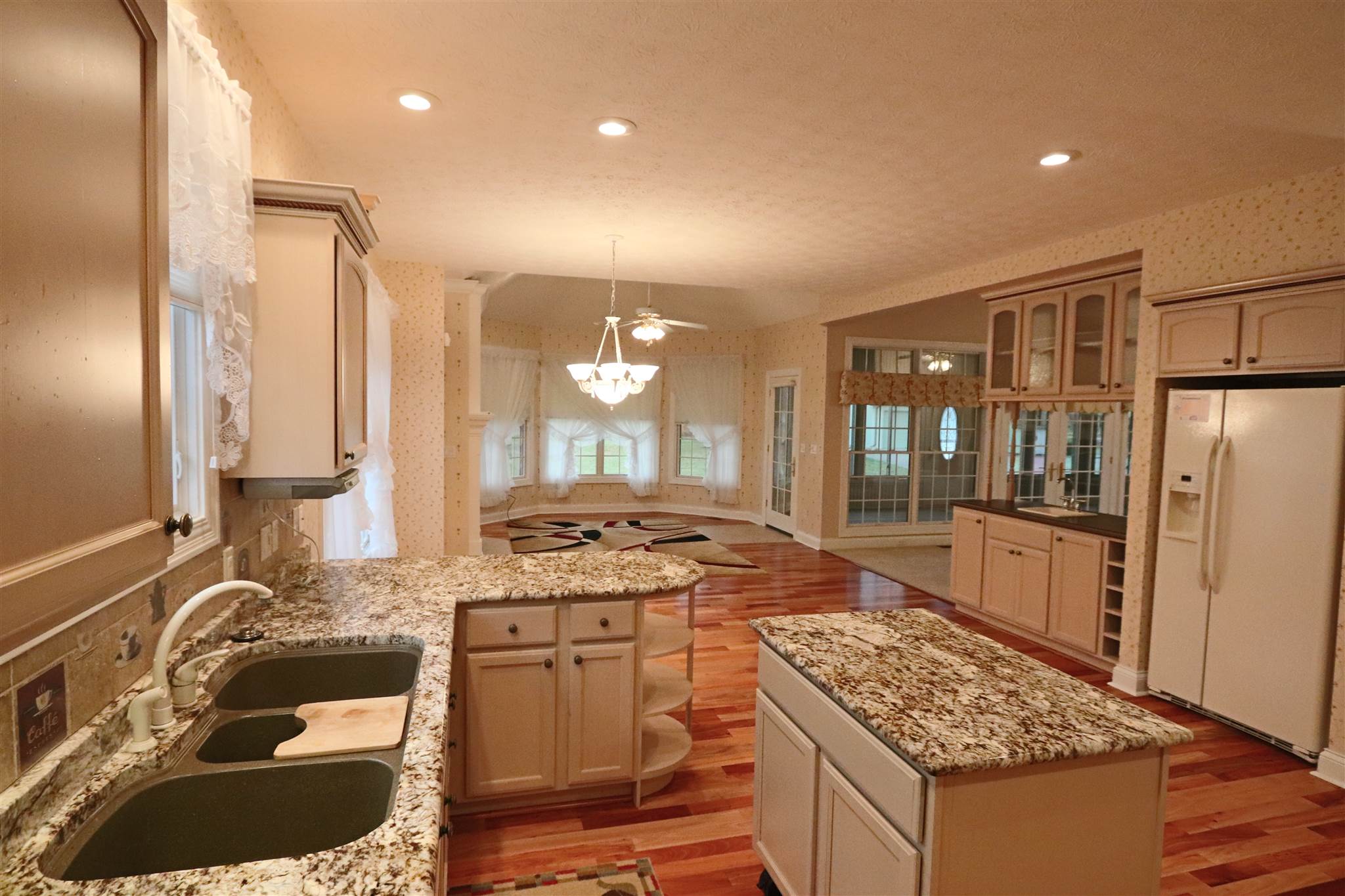 1412 Indian Hills Road Monticello, IN 47960 - Photo 15 of 35