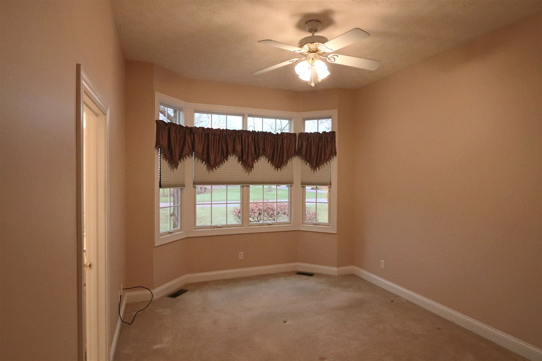 1412 Indian Hills Road Monticello, IN 47960 - Photo 29 of 35