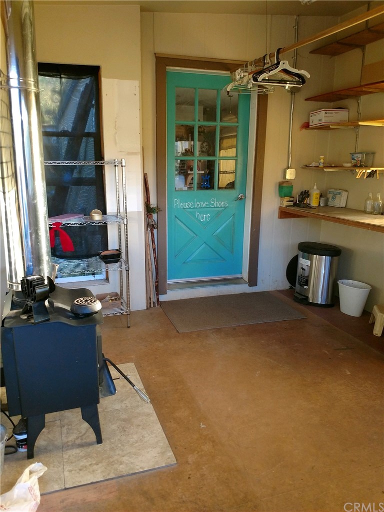 4236 Kakini Road Oroville, CA 95965 - Photo 11 of 36 a view of a room with gym equipment