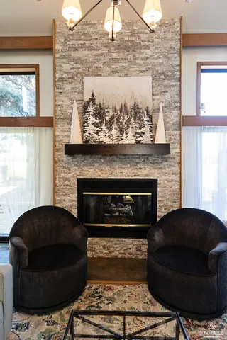 $649,000 | 1262 Golf View Drive, Woodridge, IL 60517