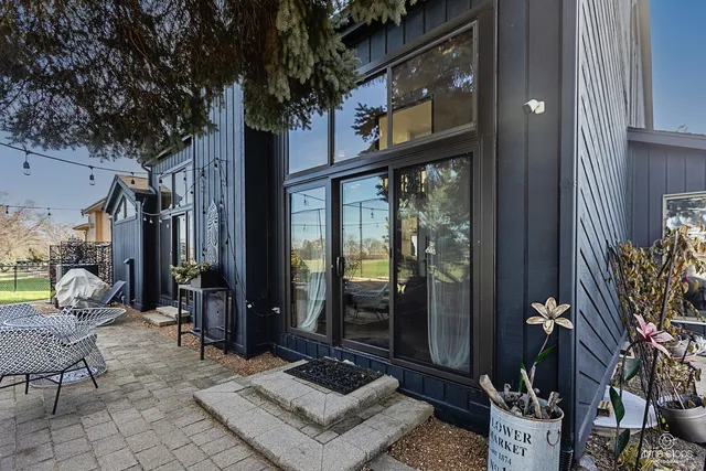 $649,000 | 1262 Golf View Drive, Woodridge, IL 60517