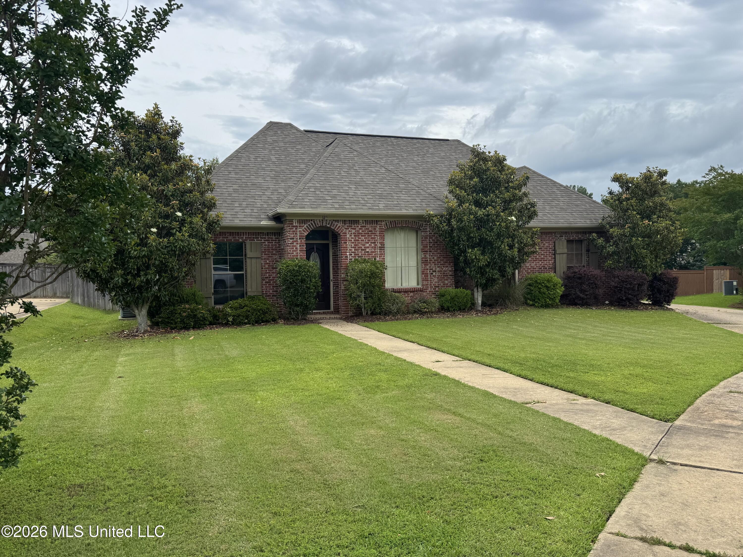 110 Copper Ridge Court Madison, MS 39110 - Photo 1 of 31 IMG_4801