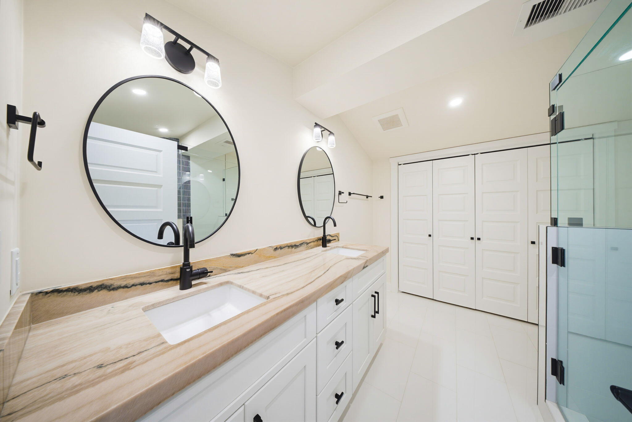 57733 Morton Street Marathon, FL 33050 - Photo 80 of 247 2nd Floor Bath