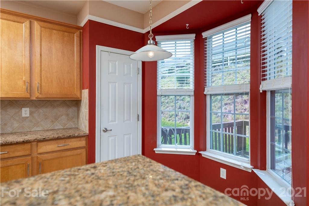 638 Amethyst Circle Fort Mill, SC 29708 - Photo 10 of 38 a view of a livingroom with wooden floor and entryway