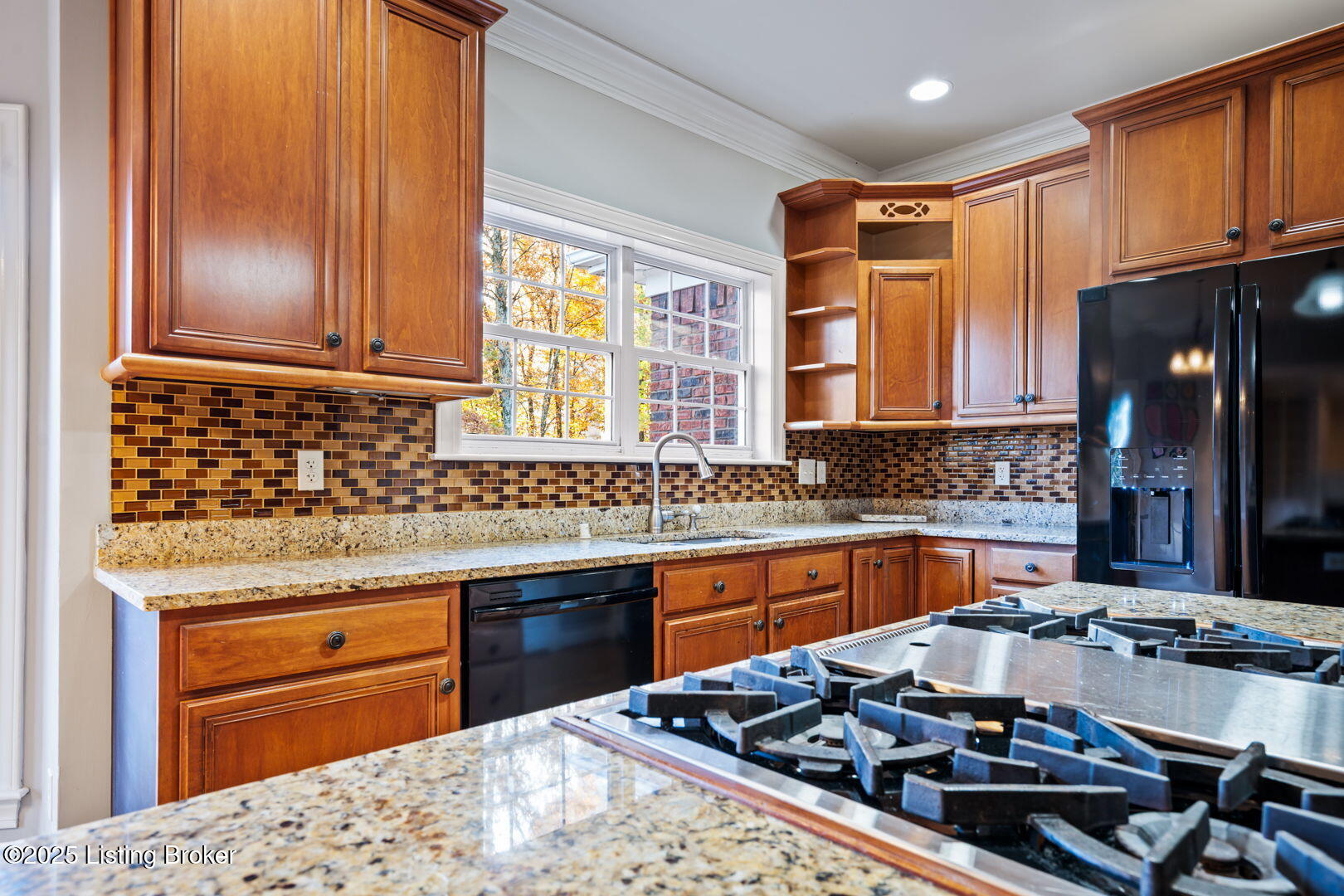 1914 Grand Ridge Road Louisville, KY 40214 - Photo 17 of 75 Kitchen
