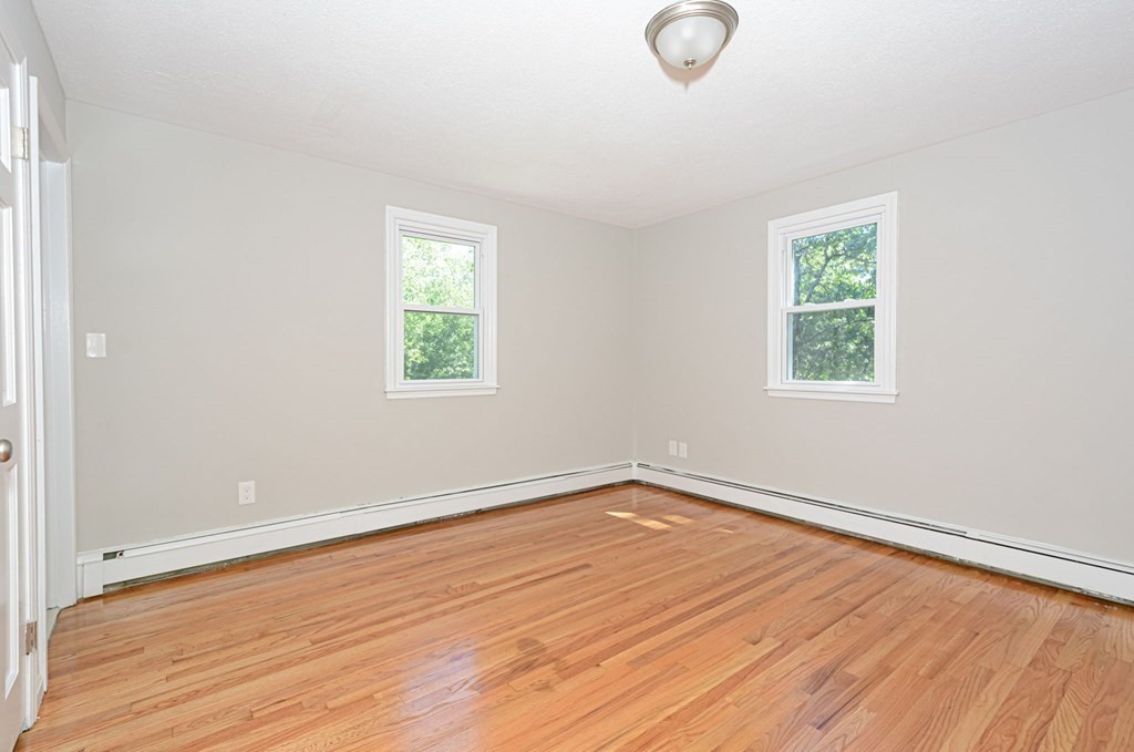 10 Institute Road North Grafton, MA 01536 - Photo 25 of 36 Gallery Image 25