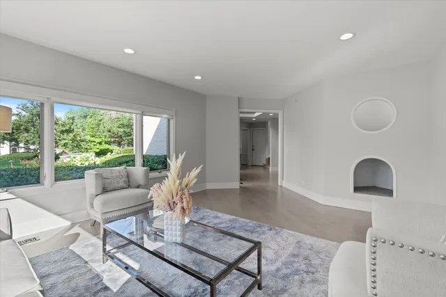 $1,999,000 | 1912 Midwest Club Parkway, Oak Brook, IL 60523