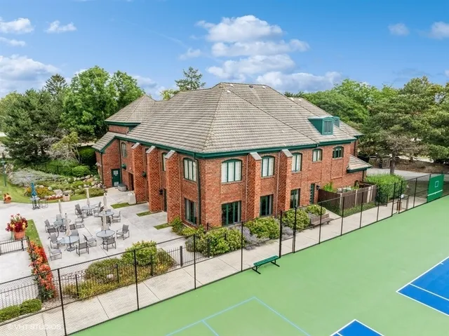 $1,999,000 | 1912 Midwest Club Parkway, Oak Brook, IL 60523