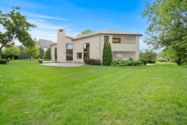 $1,999,000 | 1912 Midwest Club Parkway, Oak Brook, IL 60523