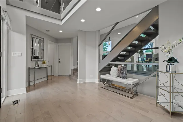 $1,999,000 | 1912 Midwest Club Parkway, Oak Brook, IL 60523