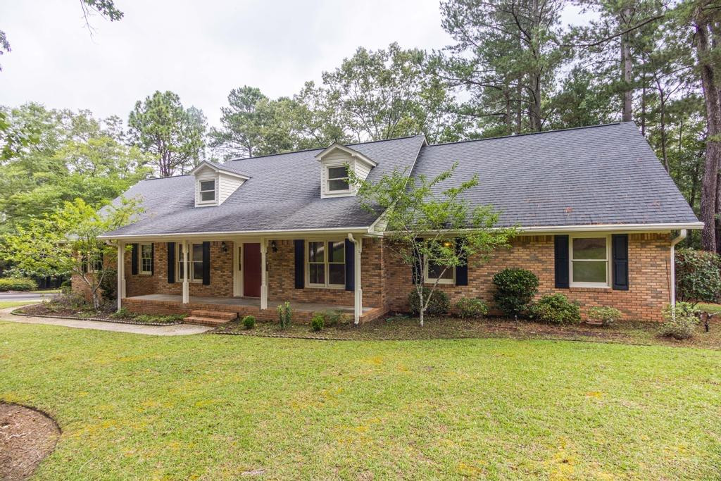 124 Englewood Road Aiken, SC 29803 - Photo 1 of 25 Gallery Image 1