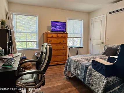 $775,000 | 230 New York 32 Street North, New Paltz, NY 12561