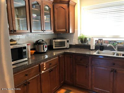 2846 Rhett Butler Drive Louisville, TN 37777 - Photo 12 of 20 11