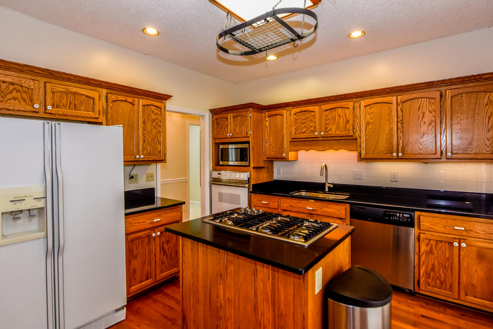 1885 Crest Road Maryville, TN 37804 - Photo 14 of 23 Abundance of Cabinets by Wildwood