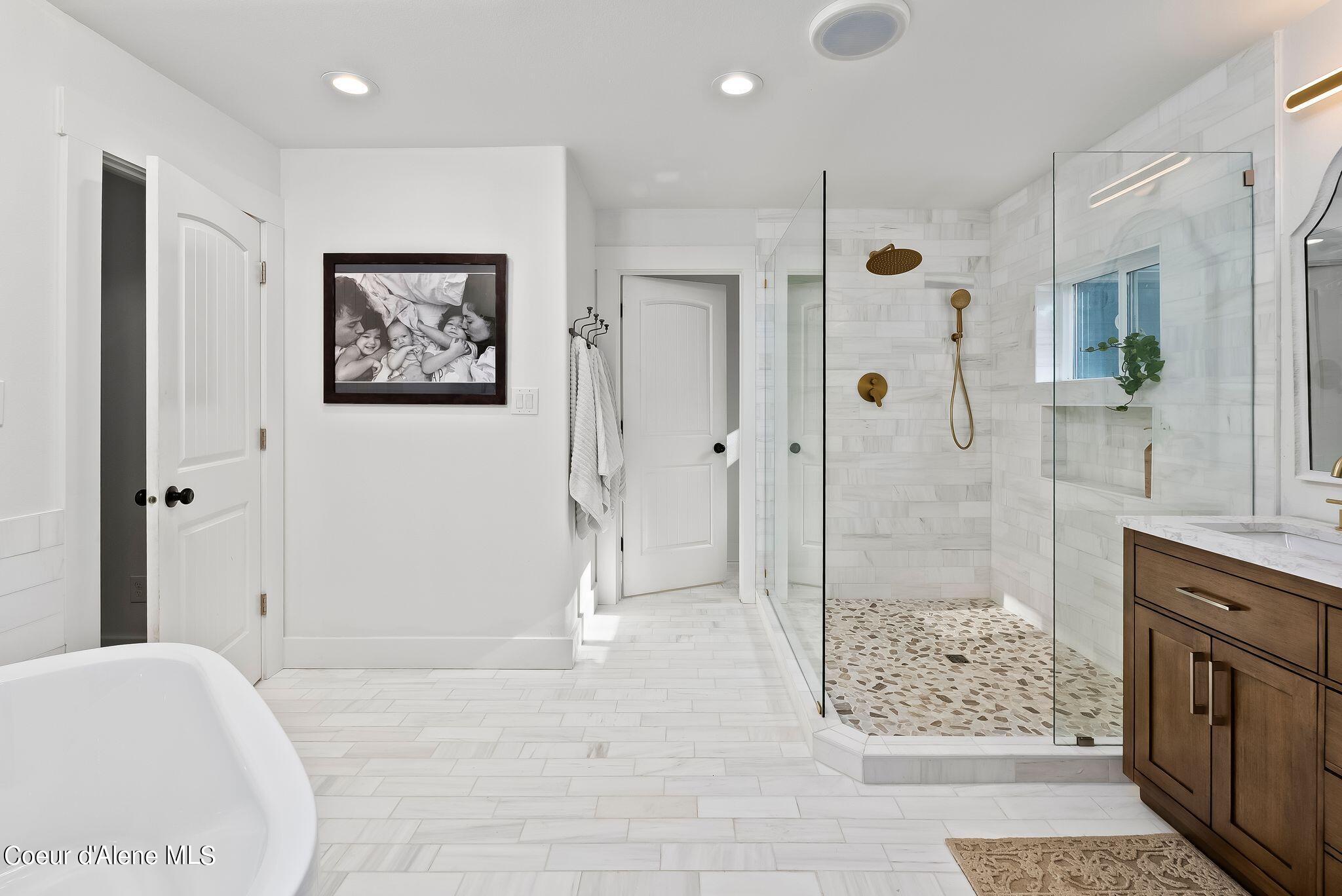 80 Bobtail Road Sandpoint, ID 83864 - Photo 22 of 55 26_DSC01996