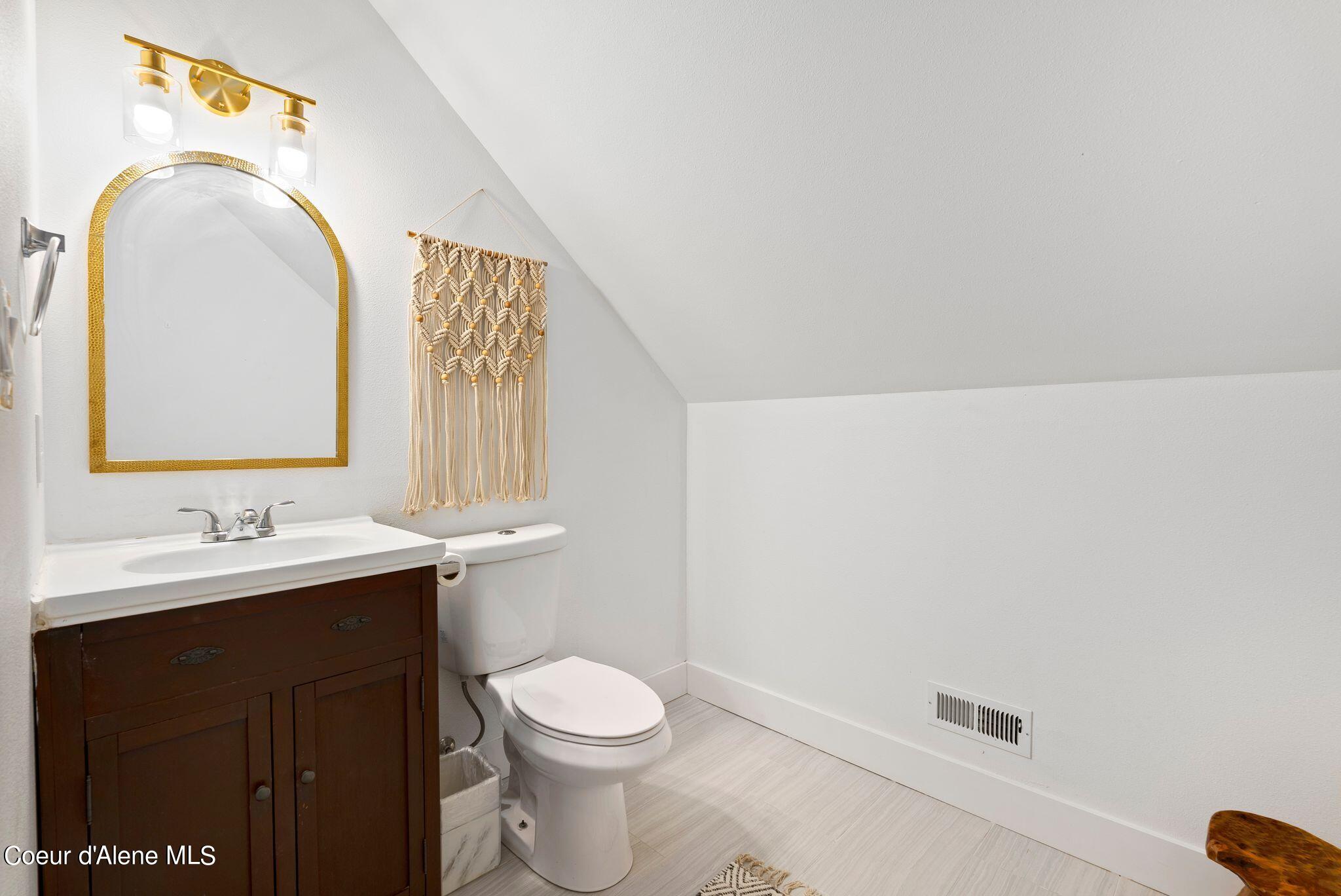 80 Bobtail Road Sandpoint, ID 83864 - Photo 29 of 55 33_DSC02045