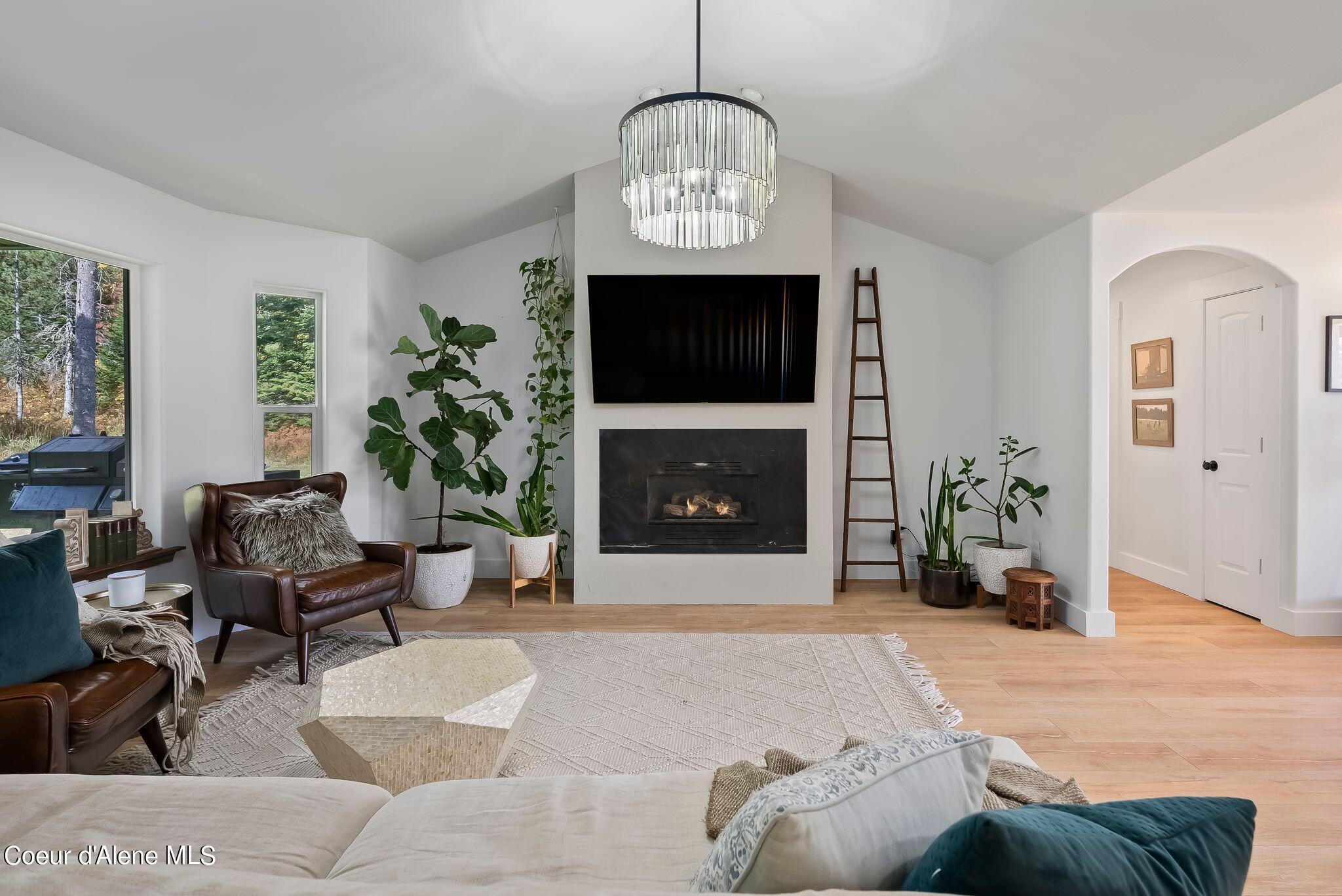 80 Bobtail Road Sandpoint, ID 83864 - Photo 7 of 55 16_DSC01884