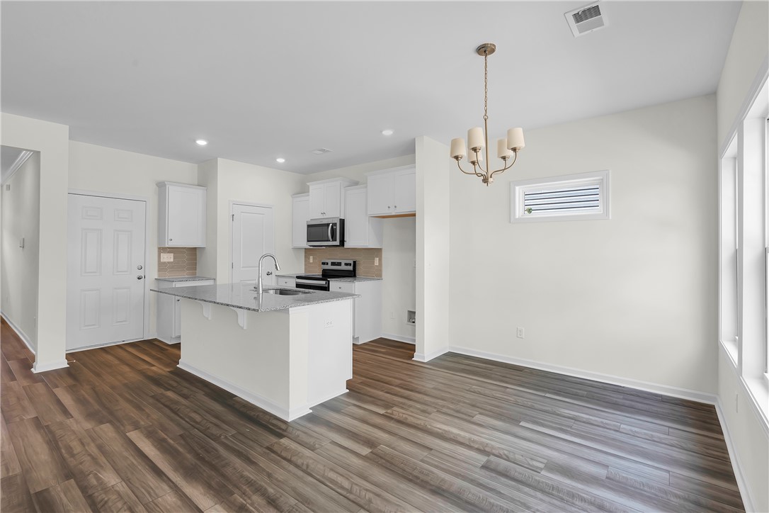 204 Brown Circle Easley, SC 29642 - Photo 6 of 18