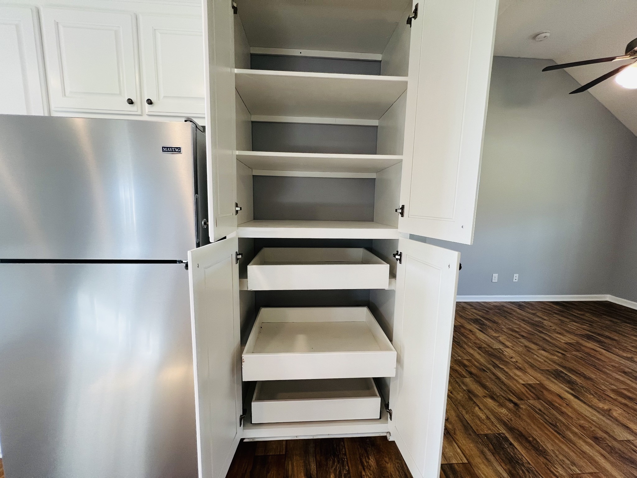 4977 Little Dry Creek Road Pulaski, TN 38478 - Photo 11 of 24