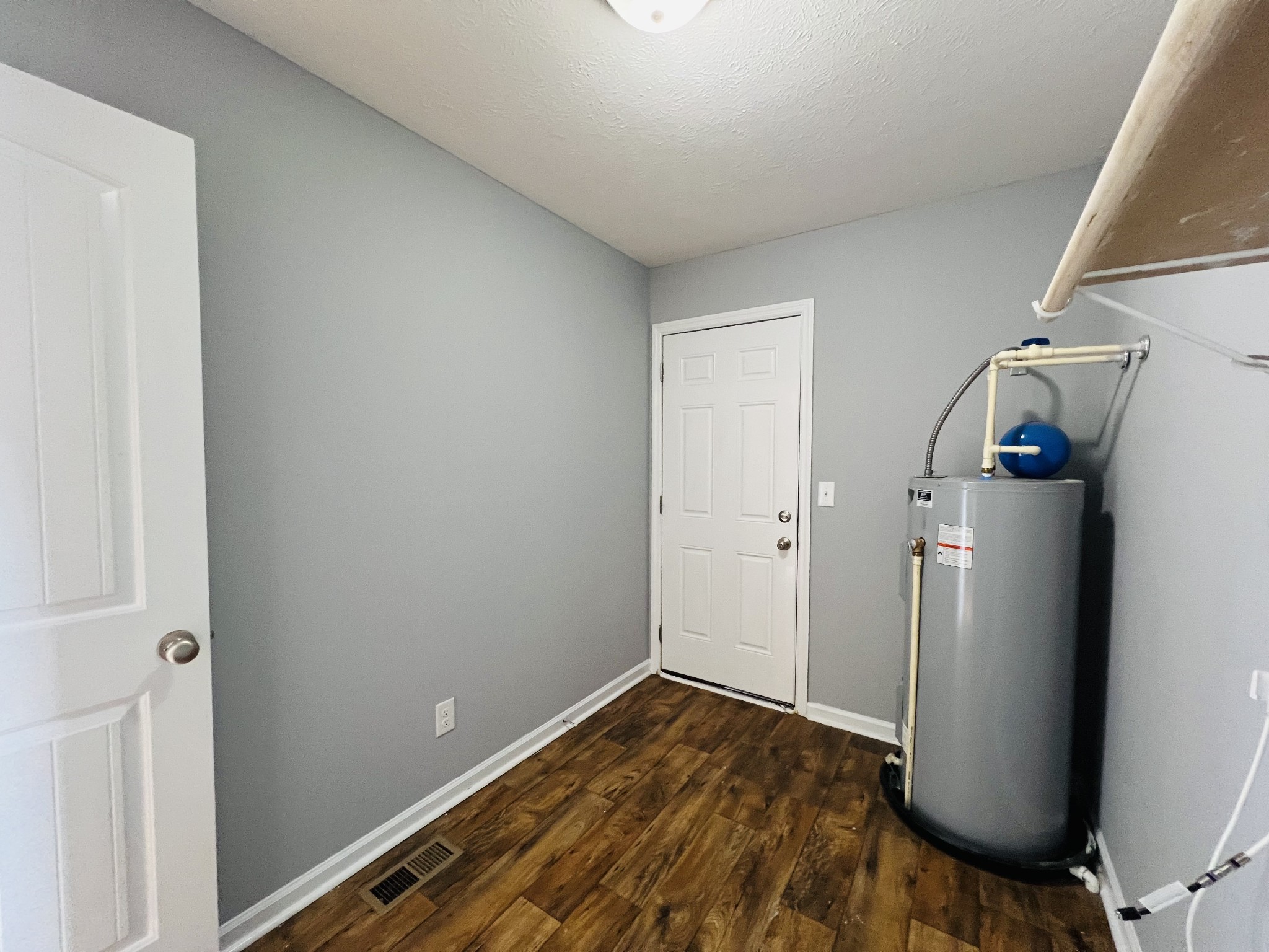 4977 Little Dry Creek Road Pulaski, TN 38478 - Photo 14 of 24