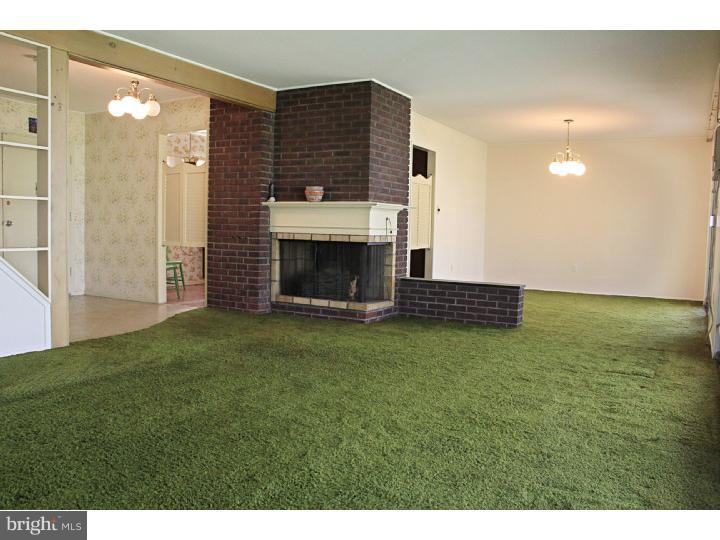 11 Four Leaf Road Levittown, PA 19056 - Photo 11 of 24