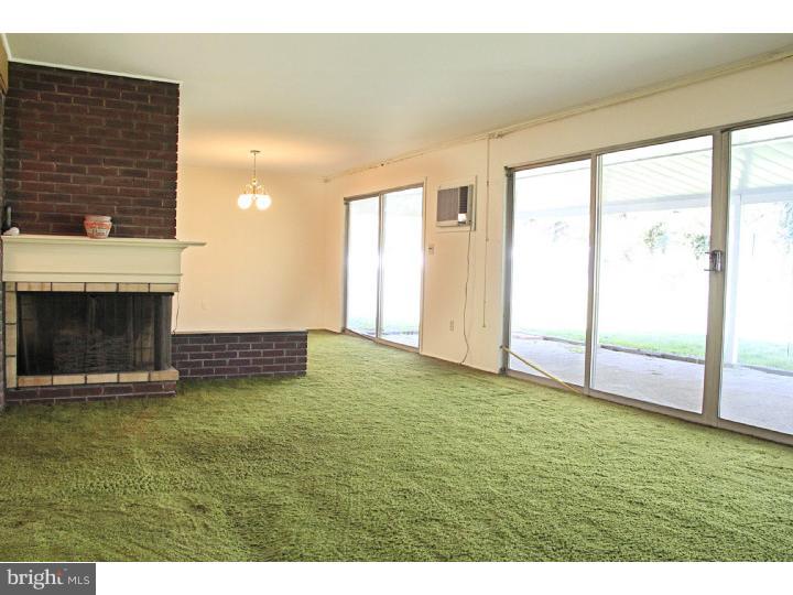 11 Four Leaf Road Levittown, PA 19056 - Photo 12 of 24