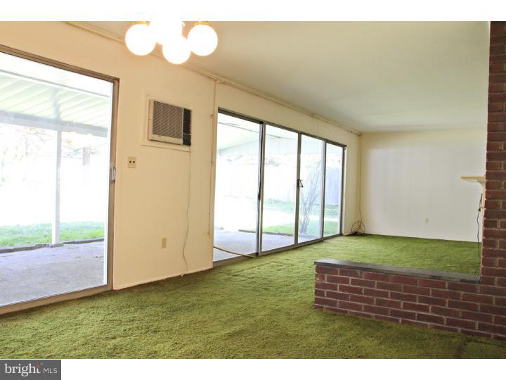 11 Four Leaf Road Levittown, PA 19056 - Photo 15 of 24