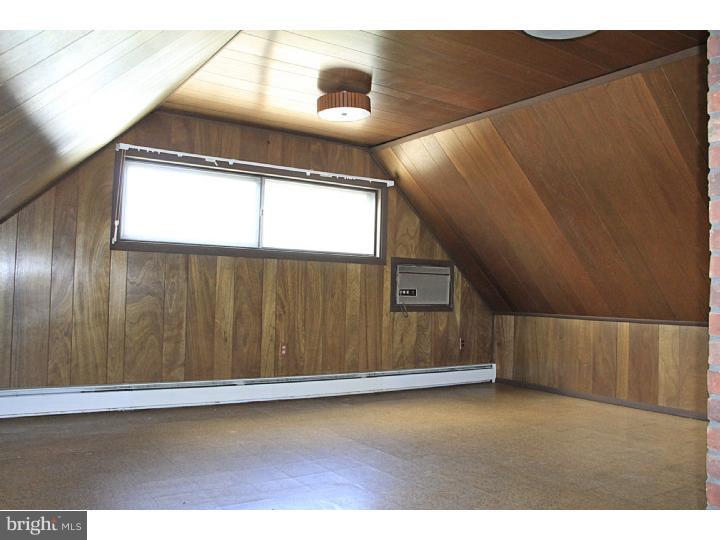 11 Four Leaf Road Levittown, PA 19056 - Photo 21 of 24