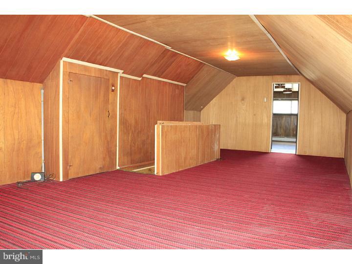11 Four Leaf Road Levittown, PA 19056 - Photo 23 of 24