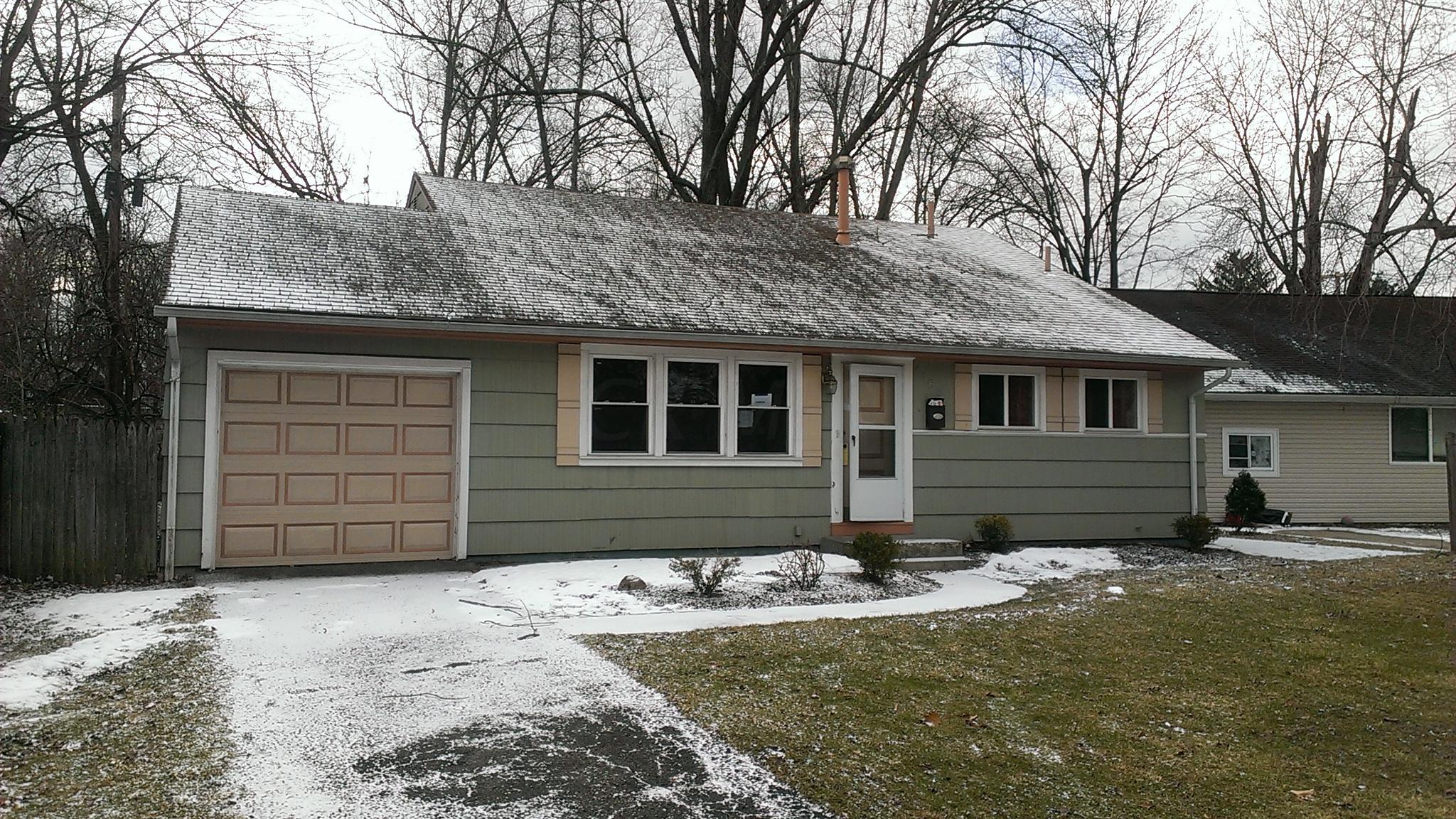 1163 Lockwood Road Columbus, OH 43227 - Photo 1 of 10