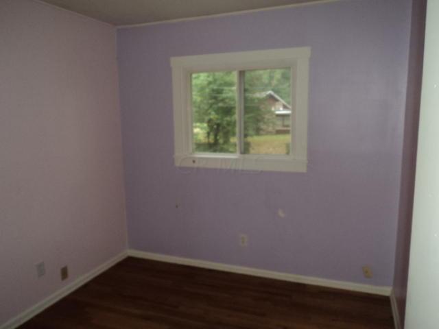 1163 Lockwood Road Columbus, OH 43227 - Photo 5 of 10