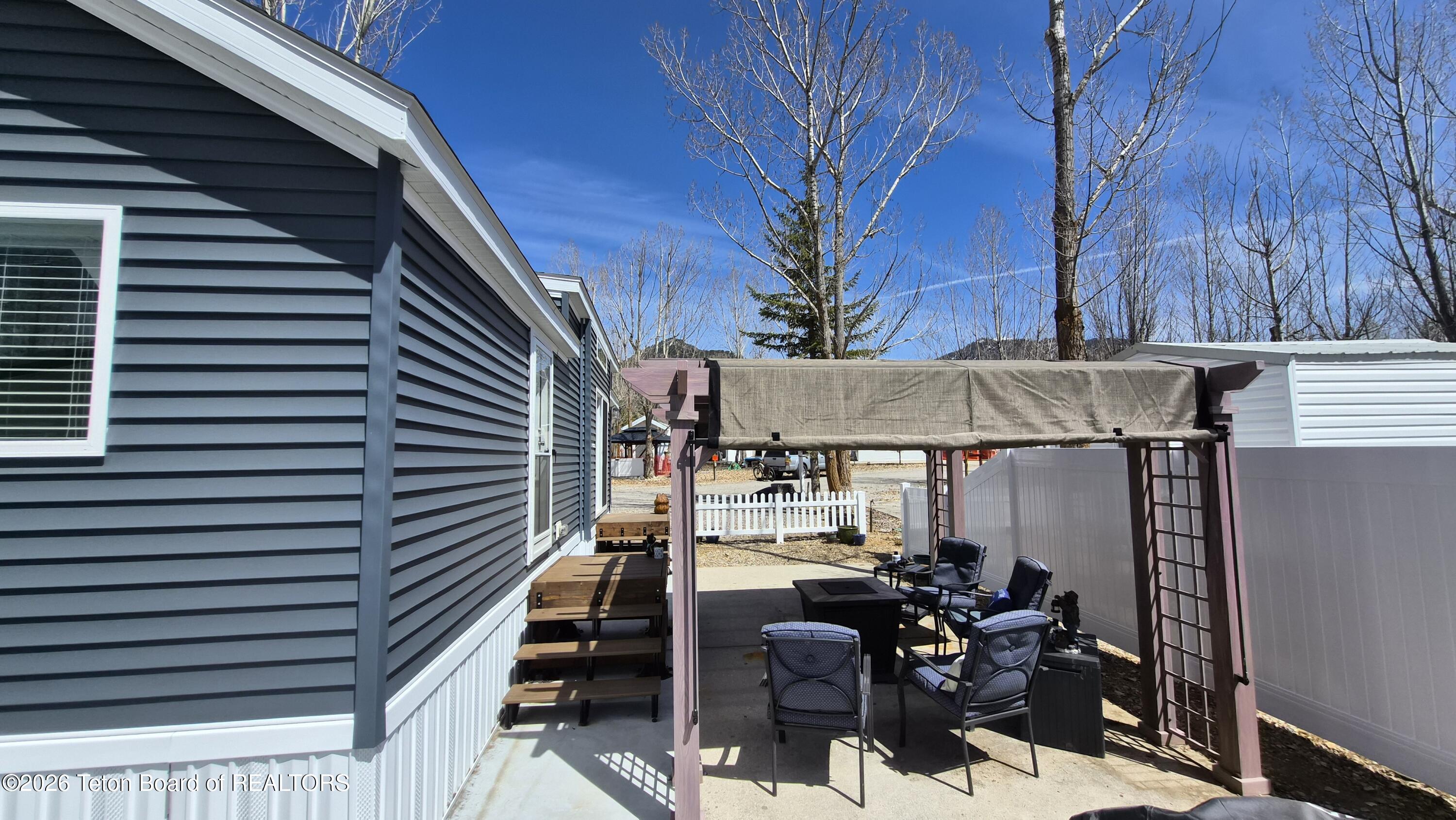 38 Muleshoe Road, Unit 204 Thayne, WY 83127 - Photo 12 of 14 20260420_141424