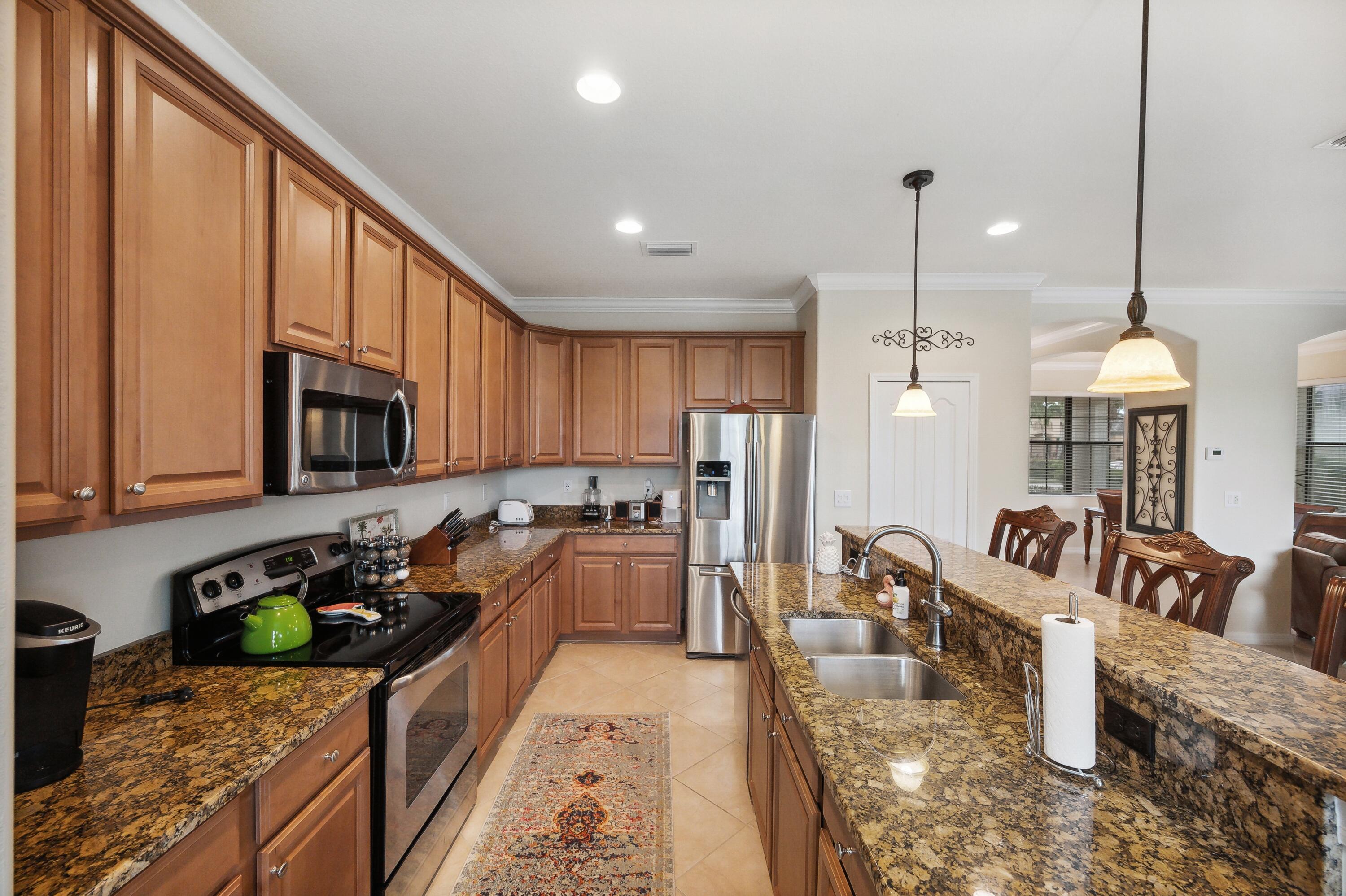 3833 Ruby Way Naples, FL 34114 - Photo 14 of 31