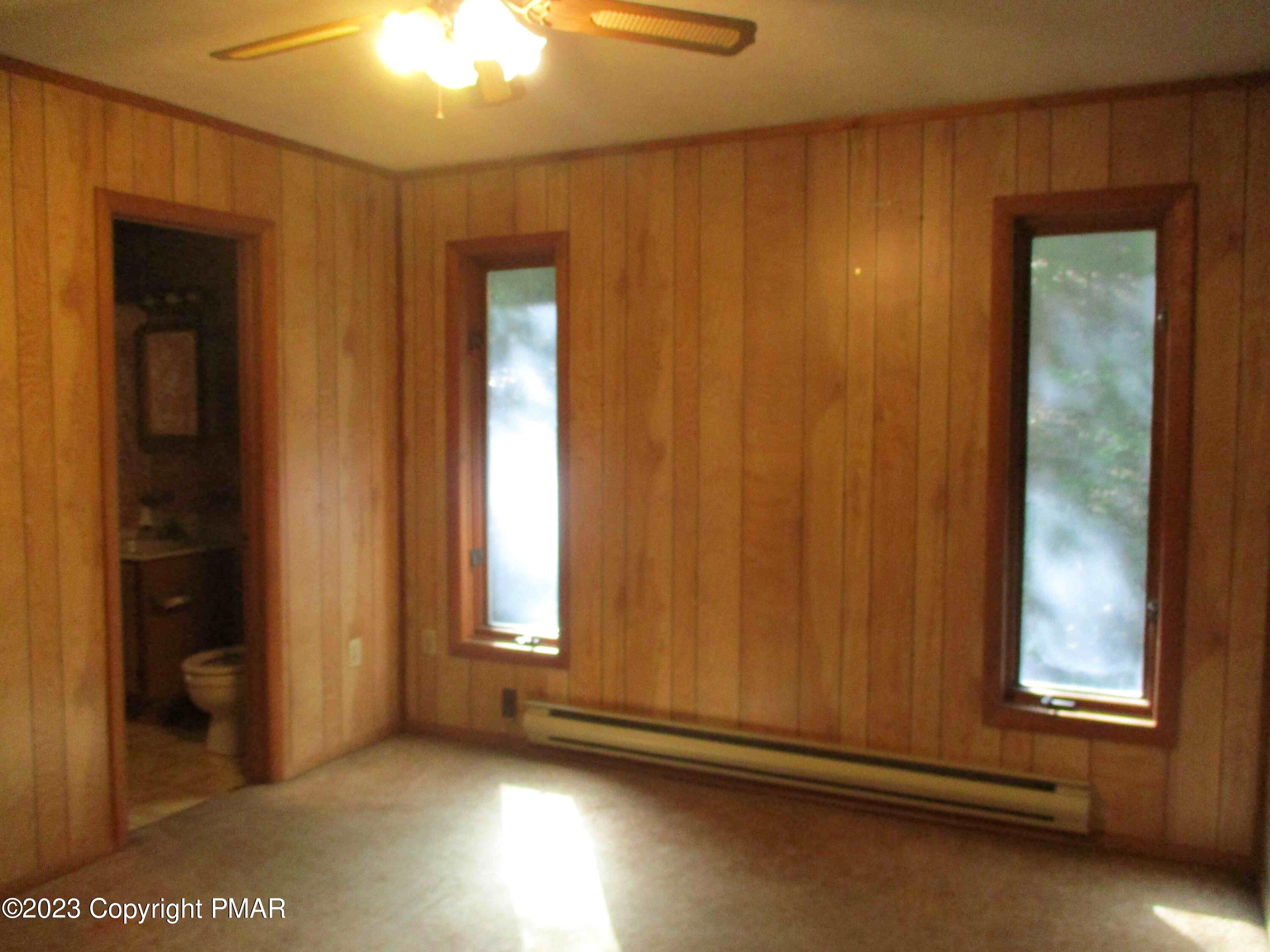 5695 Decker Road Bushkill, PA 18324 - Photo 5 of 9