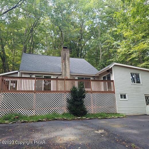 5695 Decker Road Bushkill, PA 18324 - Photo 7 of 9 front view of a house