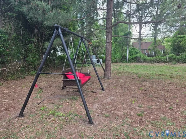 $325,000 | 1032 Circlewood Drive, Richmond, VA 23224