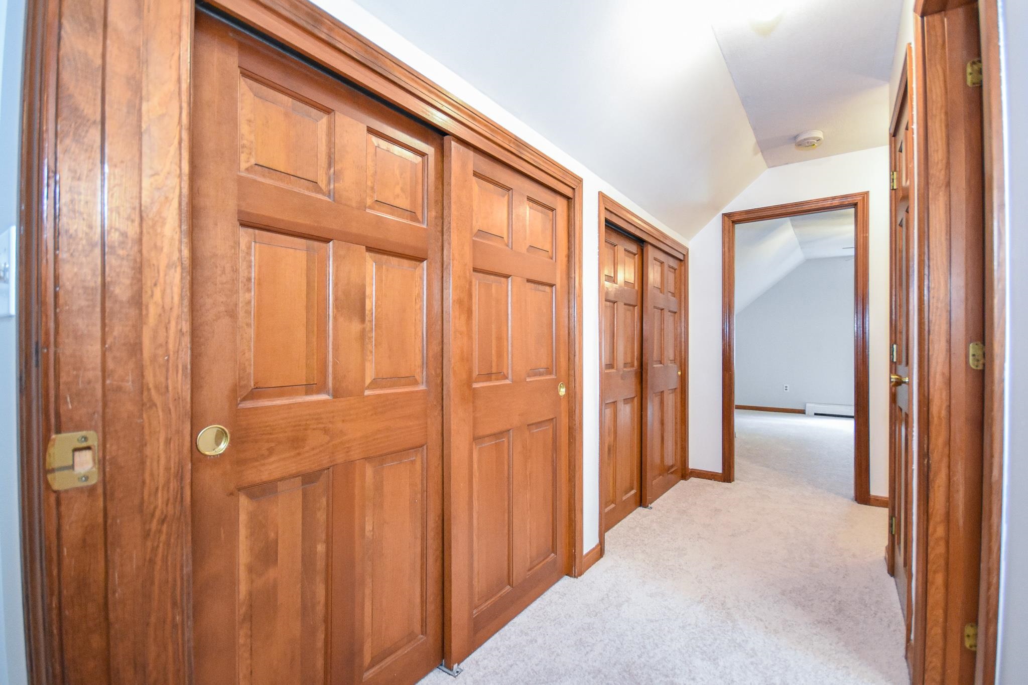 23 Vernon Avenue Rochester, NH 03867 - Photo 12 of 34